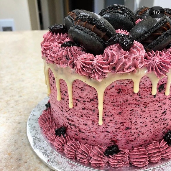 Meet your Posher, Danika Elaine - Picture 12 of 16